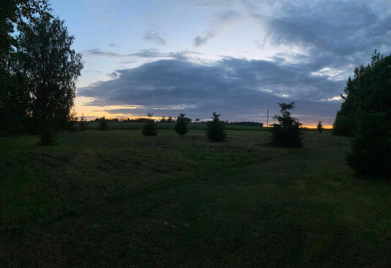 Pikkjaerve Puhkemaja Villa Tilsi Exteriör bild